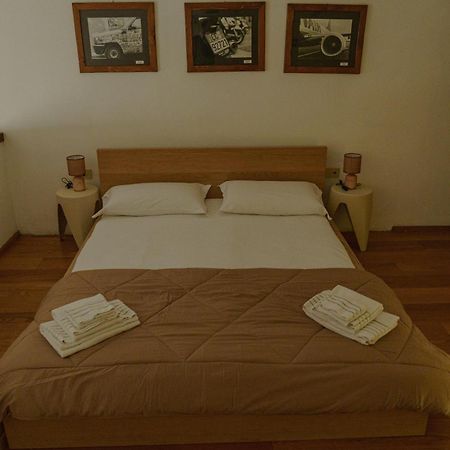 Nice One Bedroom In Historical Building Флоренция Экстерьер фото